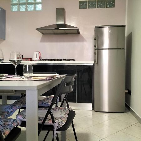 Sweet Home Chiavari Exterior foto